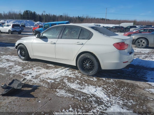WBA3B3C55EJ981537 BMW 328i Xdrive