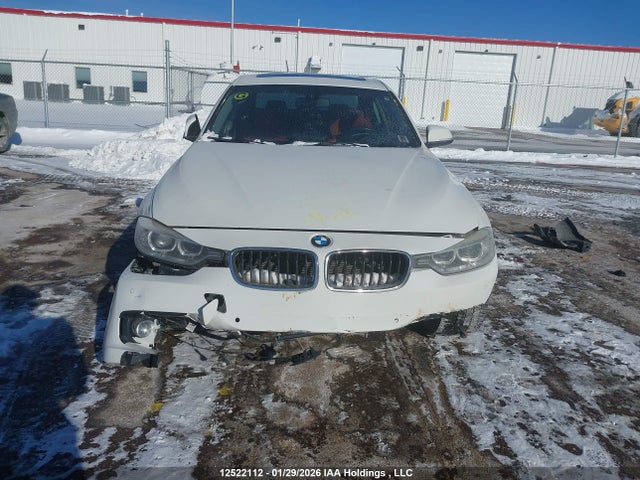 WBA3B3C55EJ981537 BMW 328i Xdrive