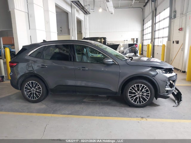 1FMCU0E14PUA28837 Ford Escape