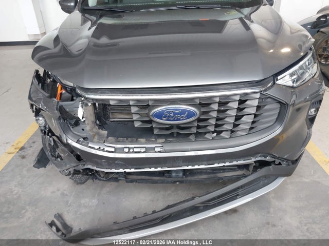 1FMCU0E14PUA28837 Ford Escape