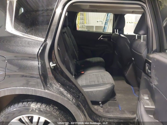 JA4T5VA98SZ602629 Mitsubishi Outlander Se