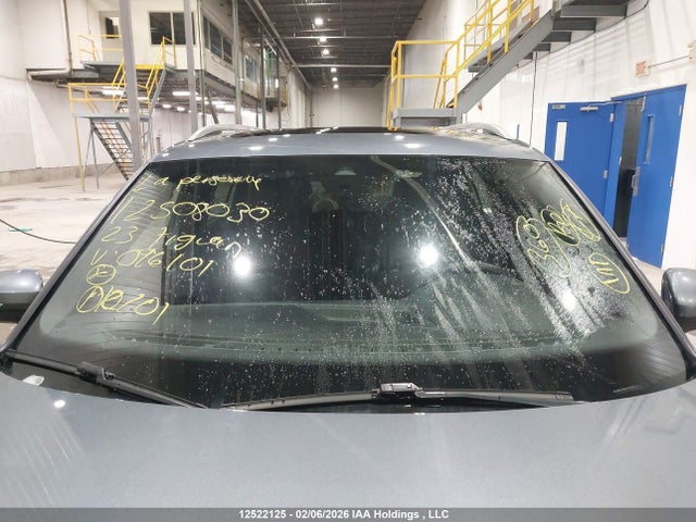 3VV4B7AXXPM096101 Volkswagen Tiguan Highline R-line
