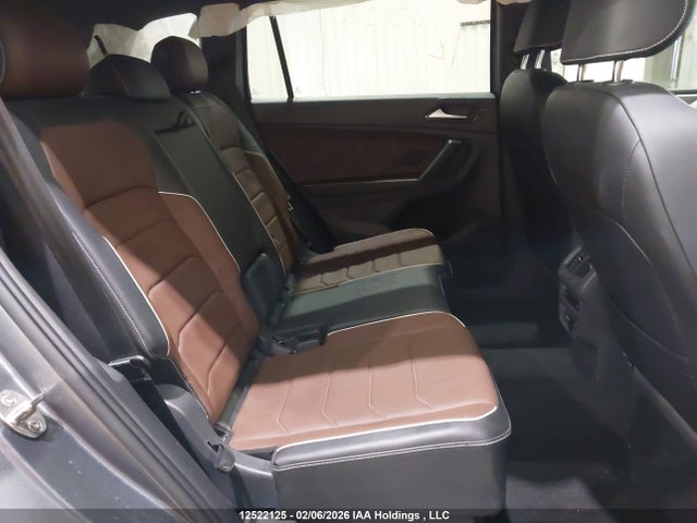3VV4B7AXXPM096101 Volkswagen Tiguan Highline R-line