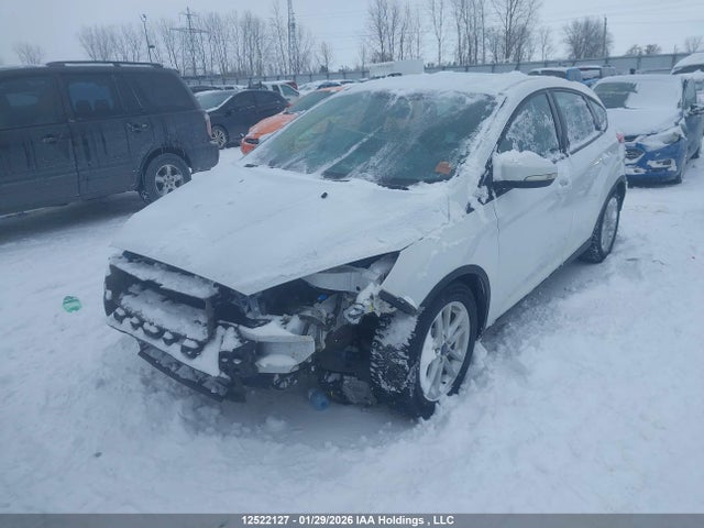 12522127 :رقم المزاد ، 1FADP3K29FL265770 vin ، 2015 Ford Focus Se مزاد بيع