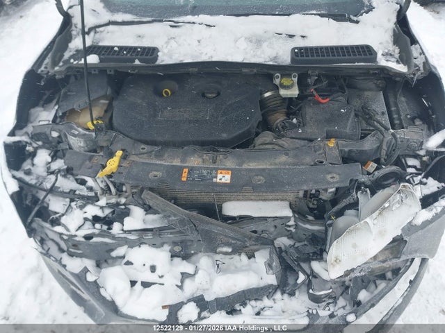 1FMCU0G9XFUA54618 Ford ESCAPE SE