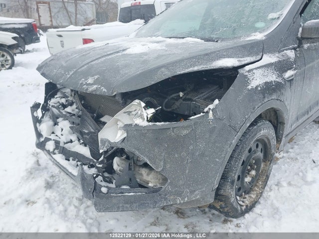 1FMCU0G9XFUA54618 Ford ESCAPE SE
