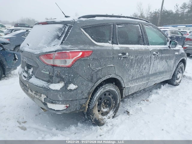 1FMCU0G9XFUA54618 Ford ESCAPE SE