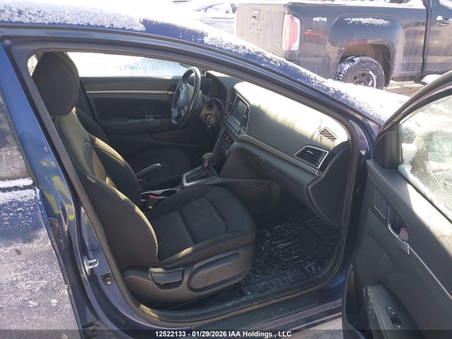 KMHD84LF4HU312825 Hyundai Elantra
