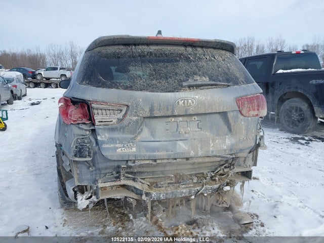 Продажа на аукционе авто 2020 Kia Sorento 3.3l Sx, vin: 5XYPKDA5XLG620282, номер лота: 12522135