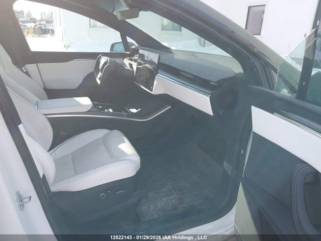 7SAXCBE68NF352608 Tesla MODEL X
