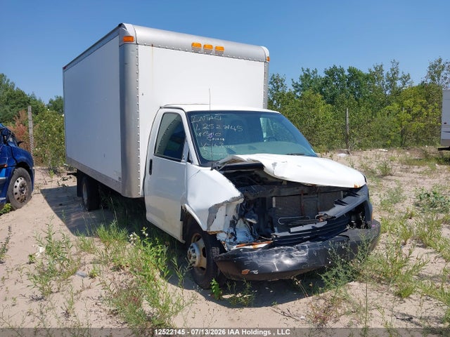 12522145 :رقم المزاد ، 1GD374CG0E1163012 vin ، 2014 Gmc Savana Cutaway 3500 مزاد بيع