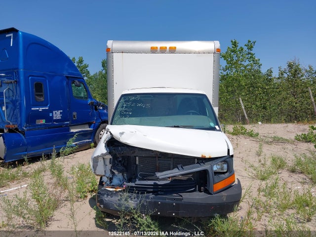 1GD374CG0E1163012 GMC Savana Cutaway 3500