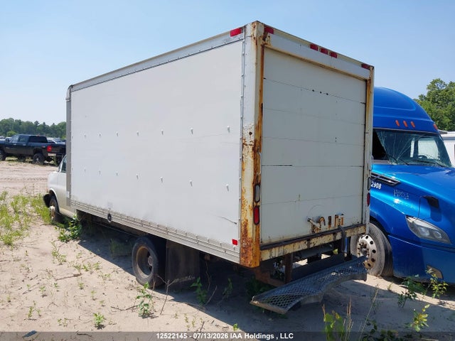 1GD374CG0E1163012 GMC Savana Cutaway 3500