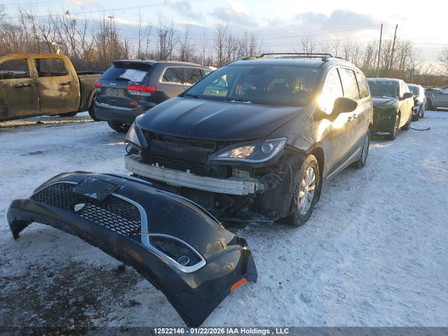 2C4RC1BG7KR550092 Chrysler Pacifica Touring L