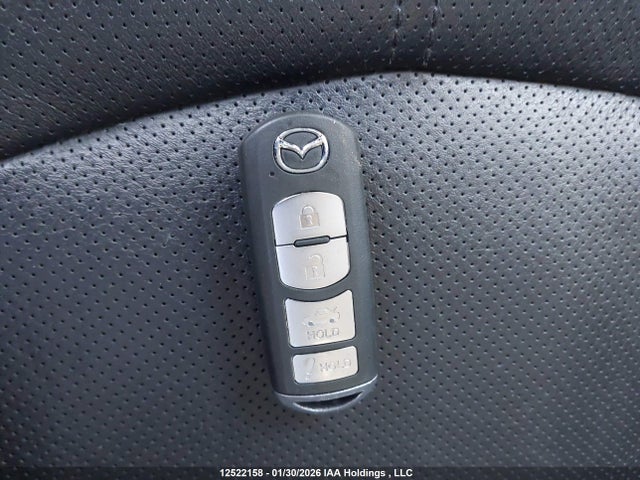 3MZBN1W31JM221801 Mazda MAZDA3