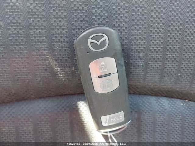JM1BM1K71E1197288 Mazda MAZDA3