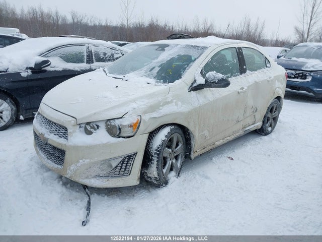 1G1JG5SB0F4210572 Chevrolet Sonic
