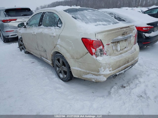 1G1JG5SB0F4210572 Chevrolet Sonic