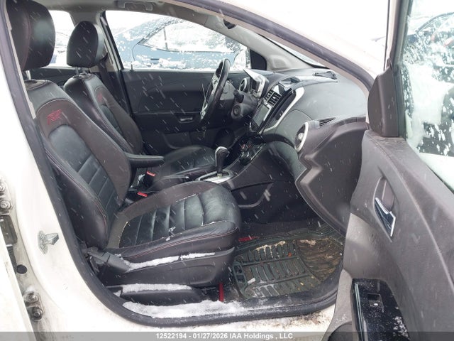 1G1JG5SB0F4210572 Chevrolet Sonic