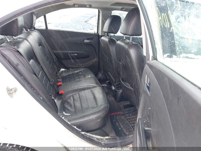 1G1JG5SB0F4210572 Chevrolet Sonic
