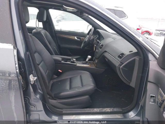 12522205 :رقم المزاد ، WDDGF87XX8F154616 vin ، 2008 Mercedes-benz C 350 4matic مزاد بيع