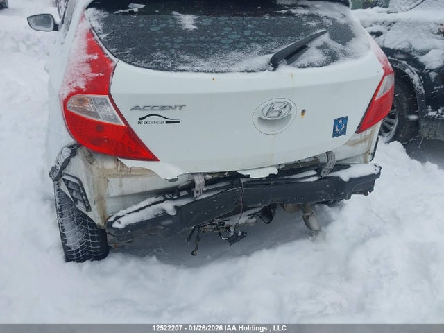 KMHCT5AE6FU234829 Hyundai ACCENT GS