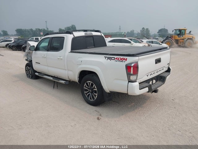 Toyota Tacoma 2022 3TYDZ5BN5NT017284 Image 3