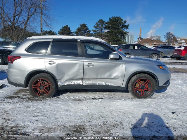 JA4AZ2A30KZ609502 Mitsubishi Outlander Es