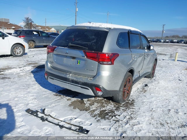 JA4AZ2A30KZ609502 Mitsubishi Outlander Es