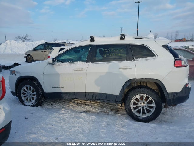 12522250 :رقم المزاد ، 1C4PJMCX3KD483328 vin ، 2019 Jeep Cherokee مزاد بيع