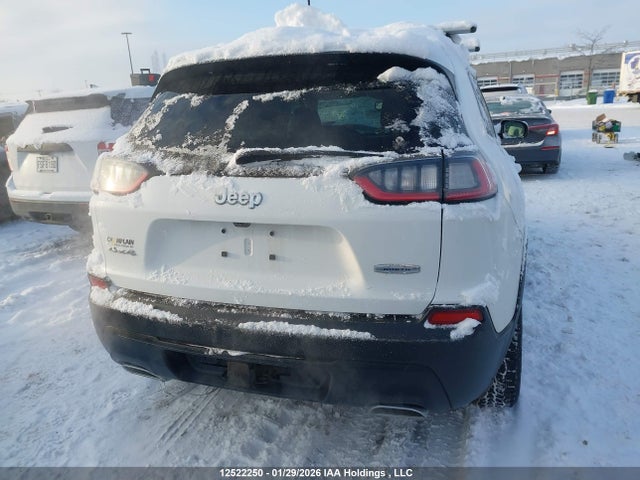 12522250 :رقم المزاد ، 1C4PJMCX3KD483328 vin ، 2019 Jeep Cherokee مزاد بيع