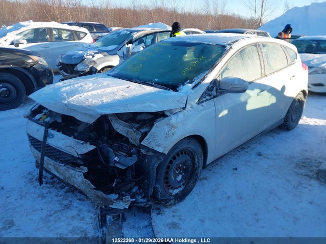 1FADP3K23GL341727 Ford FOCUS SE