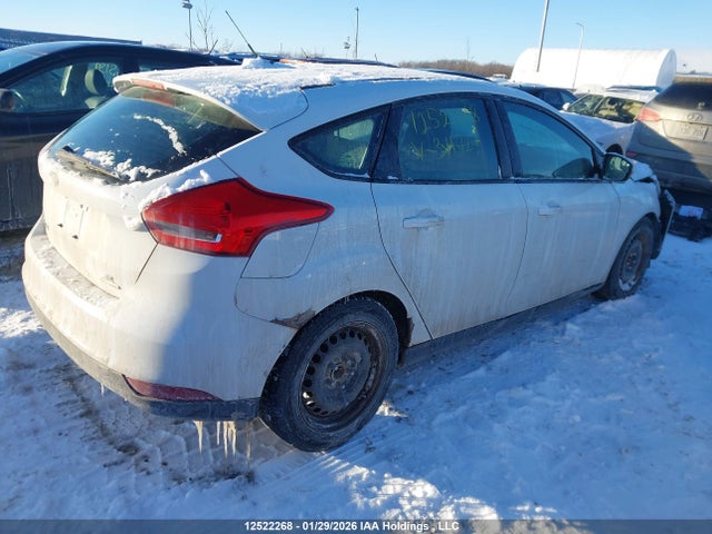 1FADP3K23GL341727 Ford FOCUS SE