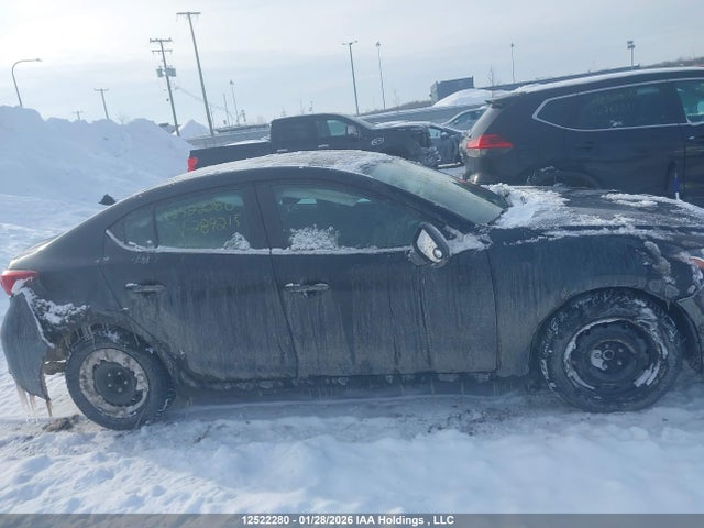 3MZBM1V79GM289215 Mazda 3 TOURING
