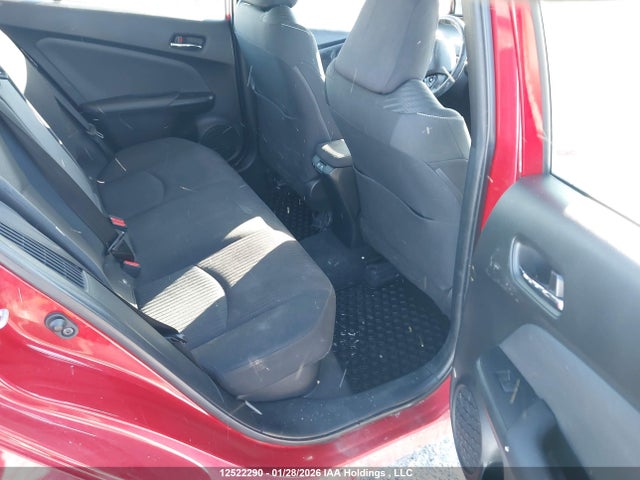 JTDKAMFP6N3199143 Toyota Prius Prime Le/xle/limited