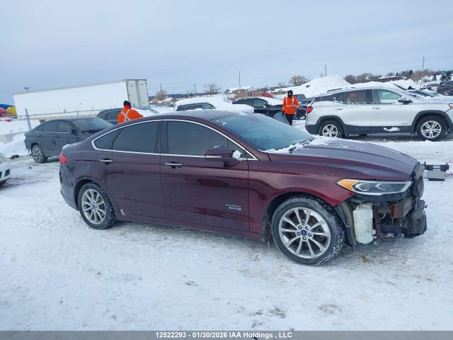 3FA6P0SU3HR168870 Ford Fusion Energi Titanium