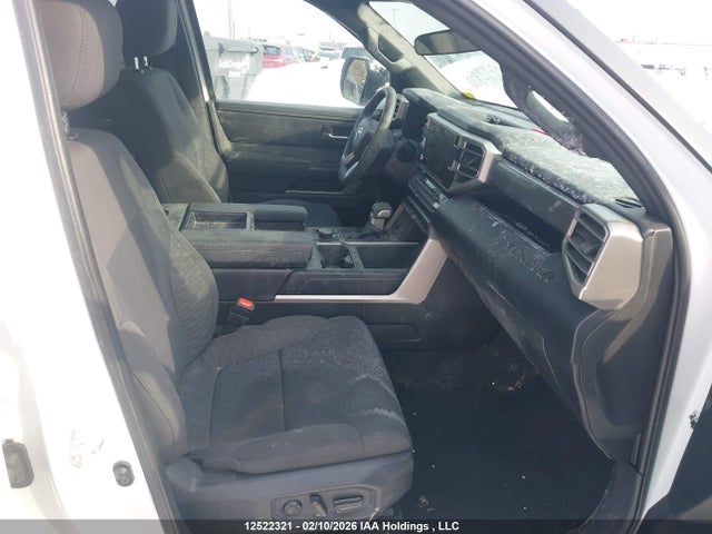 5TFLA5DA0SX240623 Toyota Tundra Double Cab Sr/double Cab Sr5