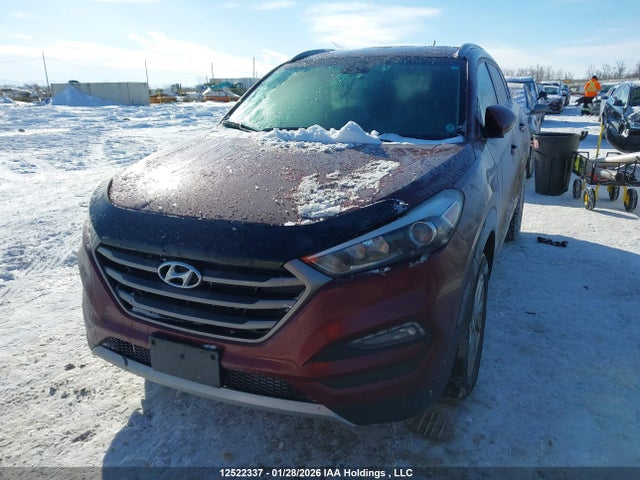 KM8J33A43GU178840 Hyundai Tucson Limited/sport And Eco/se
