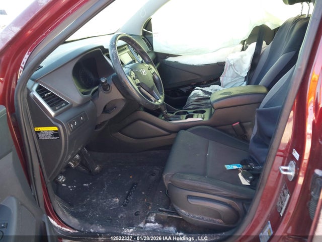 KM8J33A43GU178840 Hyundai Tucson Limited/sport And Eco/se