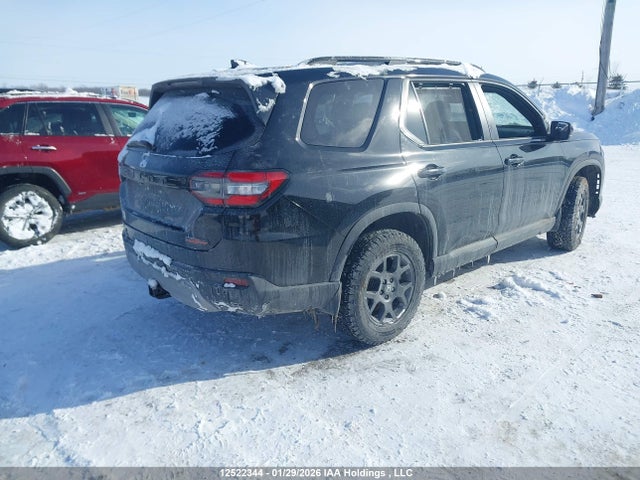 Продажа на аукционе авто 2025 Honda Pilot Trailsport, vin: 5FNYG1H65SB507154, номер лота: 12522344