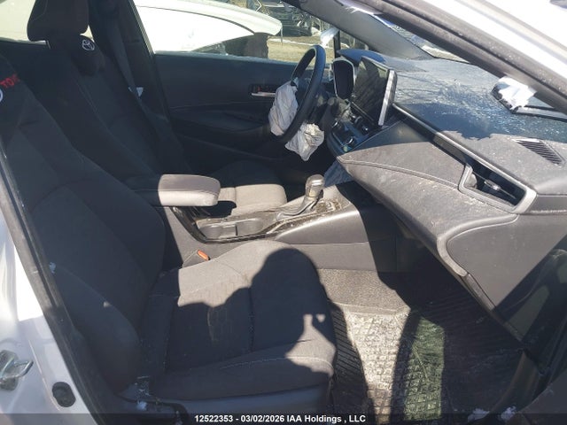 JTNK4MBE0P3213936 Toyota COROLLA SE