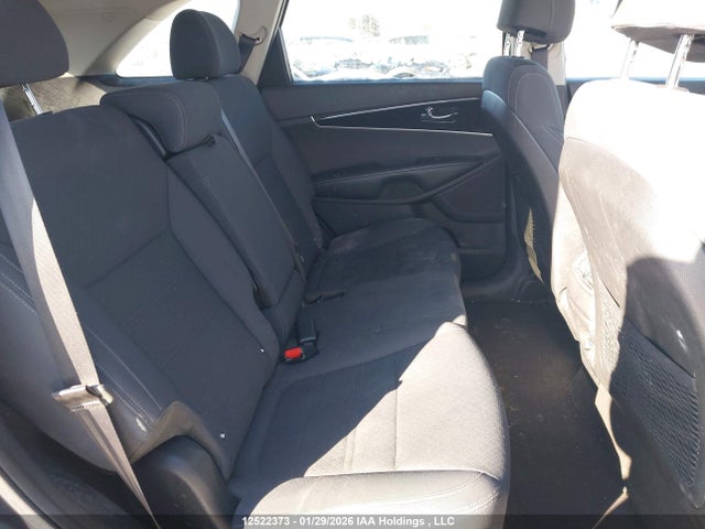 5XYPG4A34HG255511 KIA Sorento Lx/l