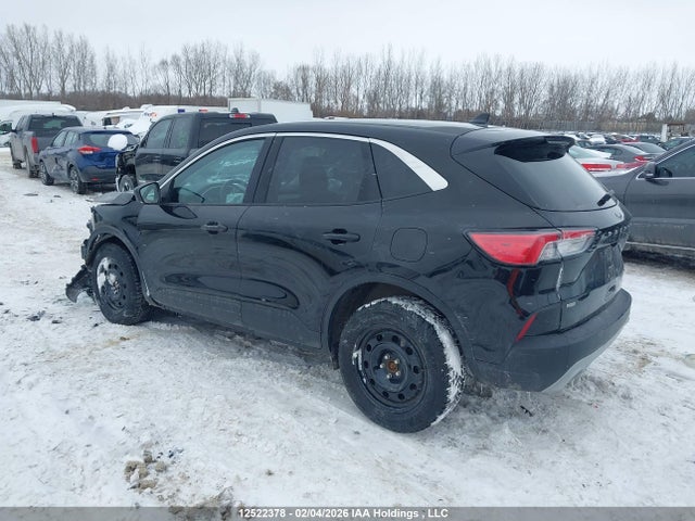 1FMCU9G69NUB20181 Ford ESCAPE SE