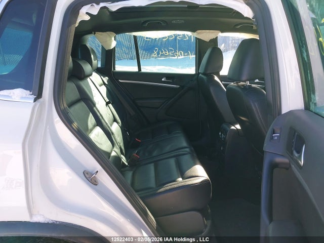 WVGJV7AX7FW065648 Volkswagen Tiguan Comfortline/highline/special Edition/trendline