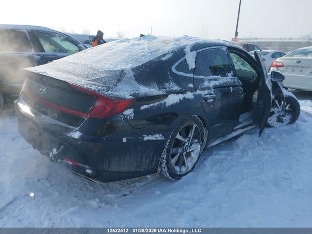 Hyundai Sonata Sport 2022 KMHL44J28NA215325 Image 4