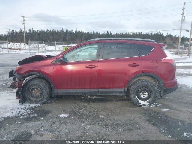 Toyota RAV4 LE 2018 2T3BFREV8JW757905 Image 15