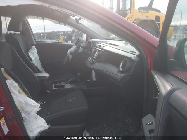 Toyota RAV4 LE 2018 2T3BFREV8JW757905 Image 5