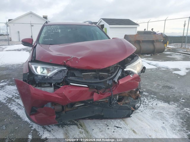 Toyota RAV4 LE 2018 2T3BFREV8JW757905 Image 6