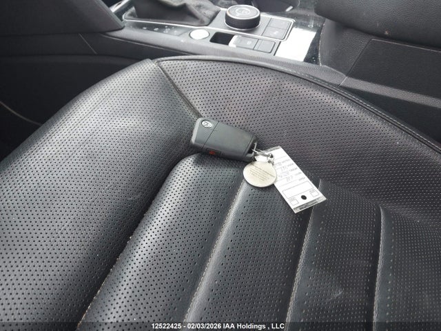 1V2MR2CA0JC585295 Volkswagen ATLAS SEL