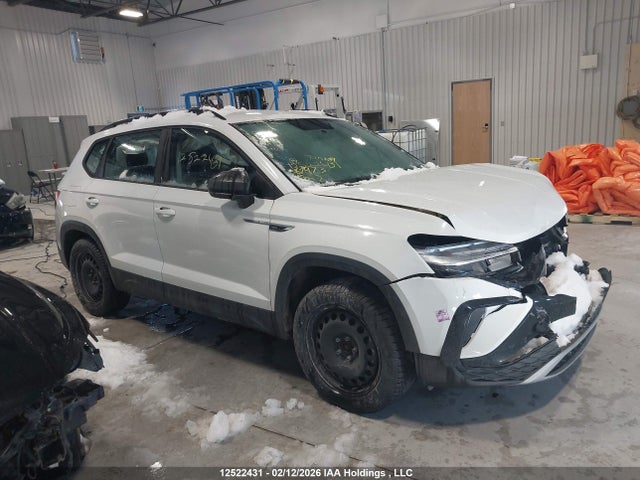 3VVAX7B25NM087973 Volkswagen TAOS S